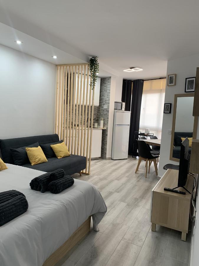 Precioso Estudio Frente Al Mar Con Piscina Benalmádena Extérieur photo